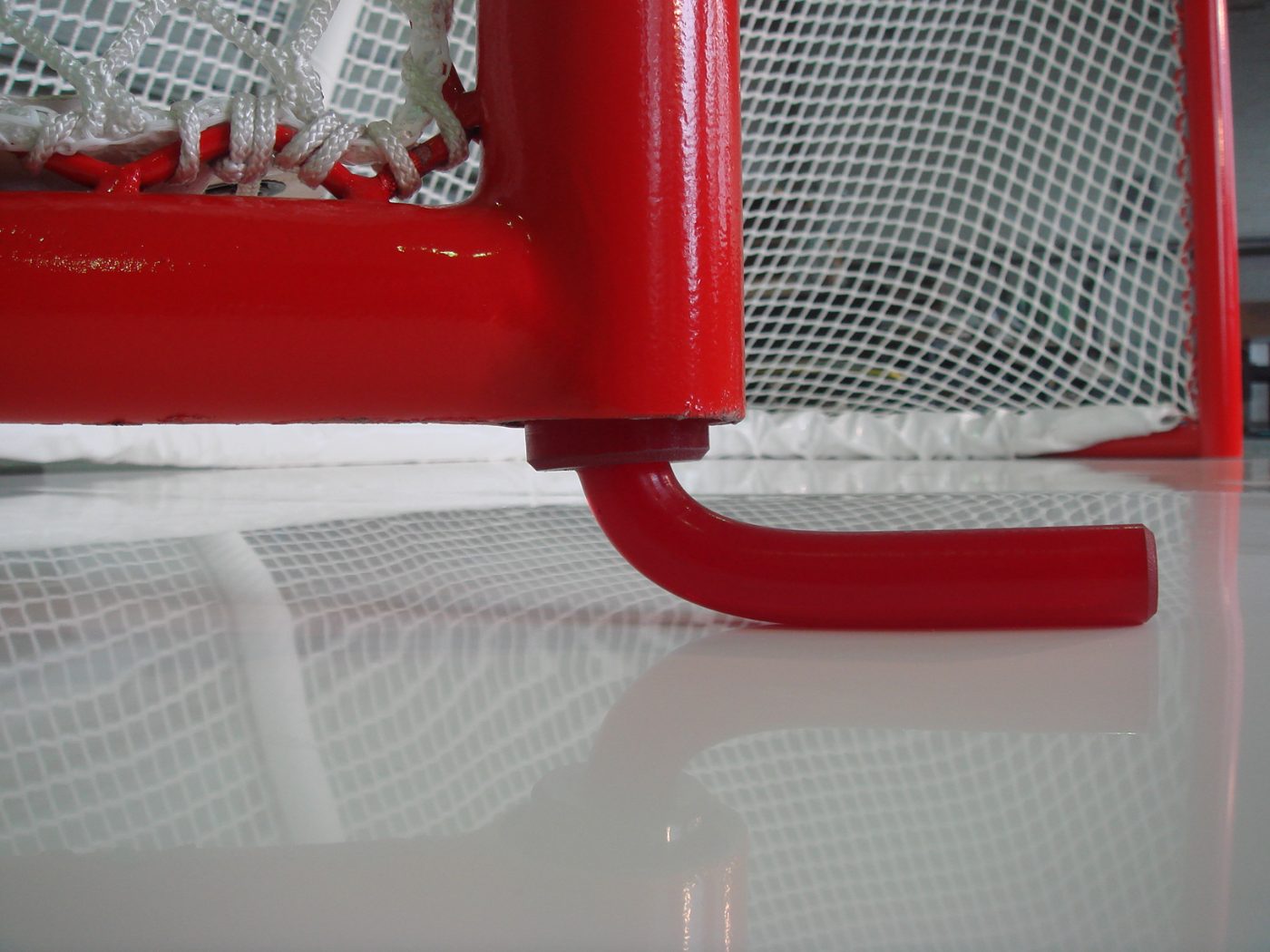 Flexible goal-post anchor (flex peg)